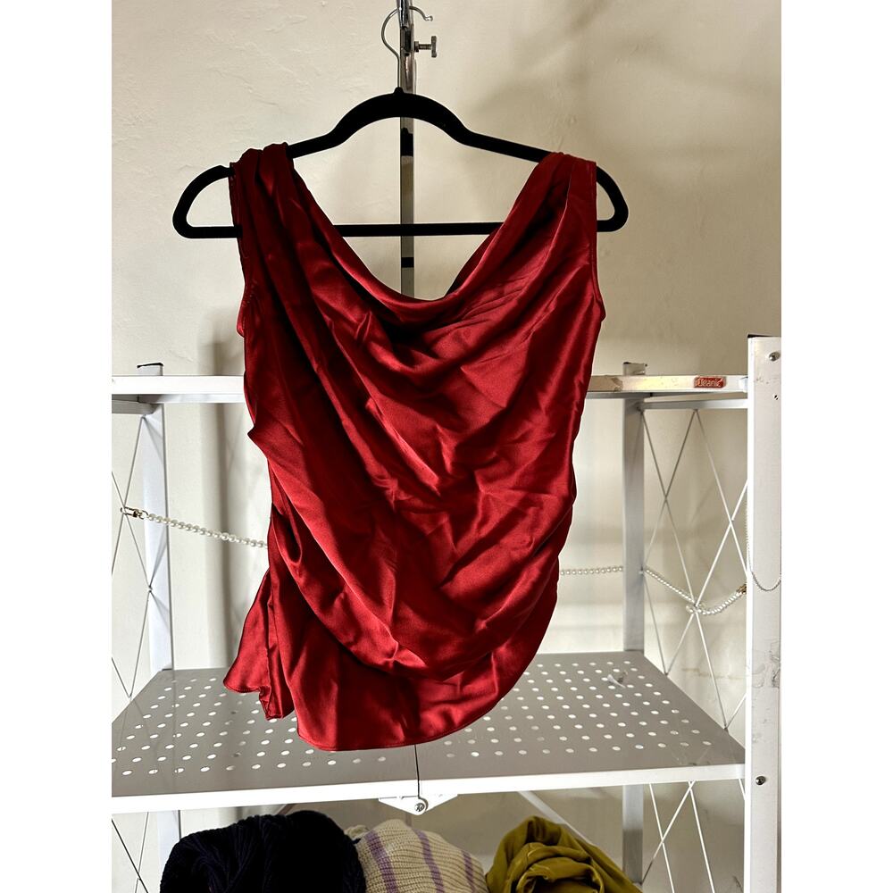 STAUD Phare Top in Rouge 10